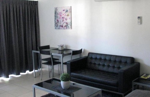 Bundaberg West Hotel | 40 m² Motel ∙ 4 guests