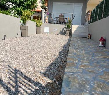 Sarakiniko Apartment | 40 m² Serviced apartment ∙ 3 guests
