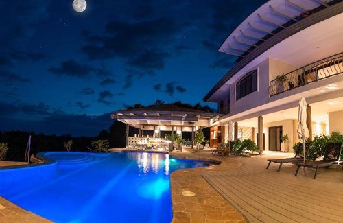 Esterillos Hotel | 41 m² Hotel ∙ 9 guests