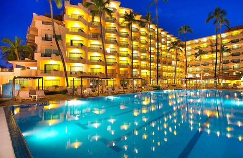 North Hotel Zone Resort | 43 m² Resort ∙ 127 guests