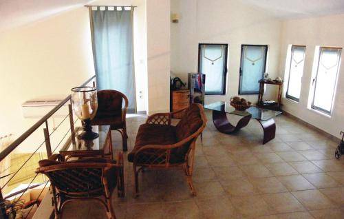 Molos-Agios Konstantinos House | 430 m² House ∙ 9 bedrooms ∙ 20 guests