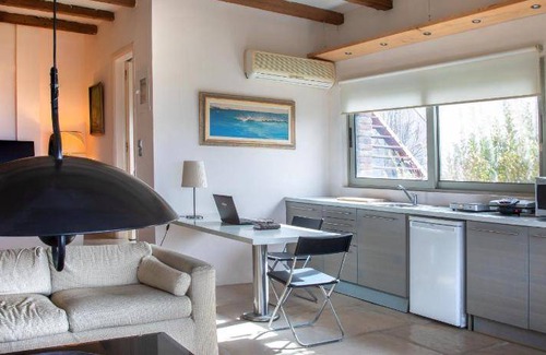 Stratoni Villa | 465 m² Villa ∙ 4 bedrooms ∙ 8 guests