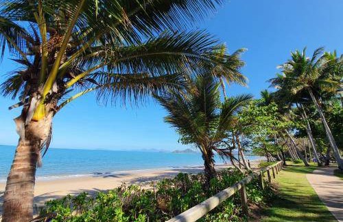 Palm Cove Apartment | 47 m² Apartment ∙ 2 bedrooms ∙ 4 guests