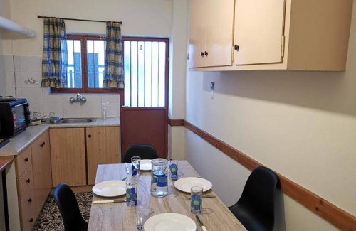 Kamena Vourla Apartment | 50 m² Apartment ∙ 2 bedrooms ∙ 4 guests