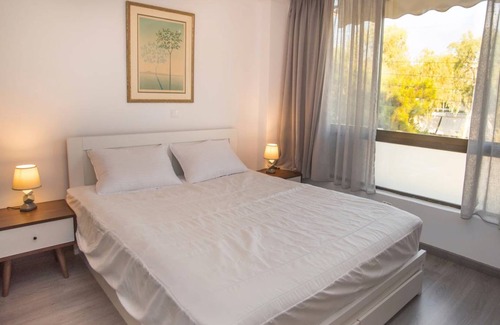 Glyfada Apartment | 50 m² Apartment ∙ 1 bedroom ∙ 4 guests