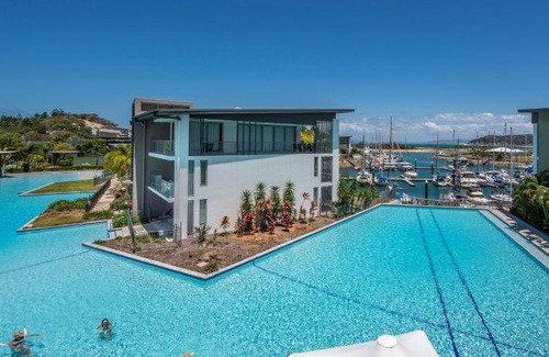 Nelly Bay Apartment | 50 m² Apartment ∙ 2 guests