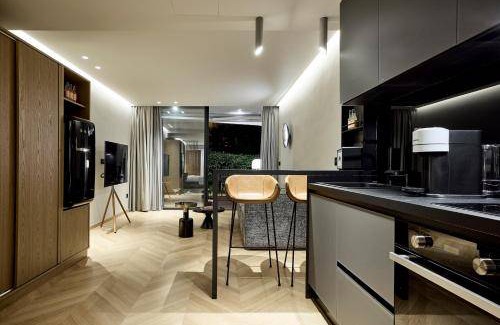 Vouliagmeni Apartment | 52 m² Apartment ∙ 2 guests