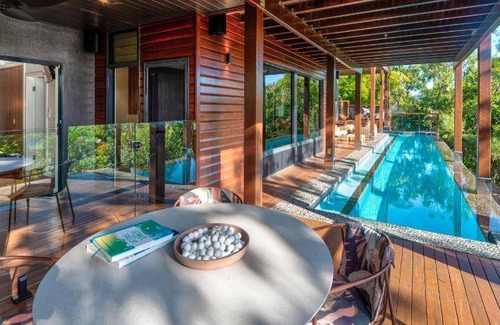 Hamilton Island House | 530 m² House ∙ 4 bedrooms ∙ 8 guests