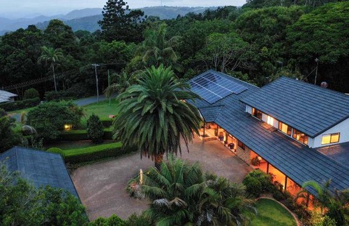 North Tamborine Bed & Breakfast | 55 m² Bed and breakfast ∙ 2 guests