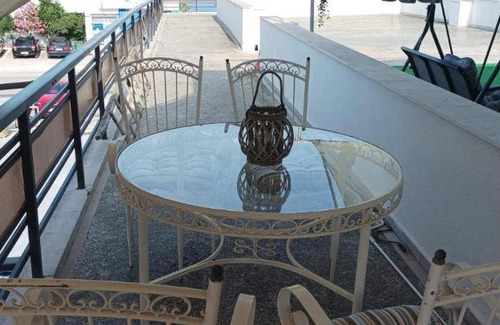 Loutra Oraias Elenis Apartment | 56 m² Apartment ∙ 2 bedrooms ∙ 6 guests