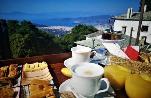 Makrynitsa Apartment | 57 m² Serviced apartment ∙ 4 guests