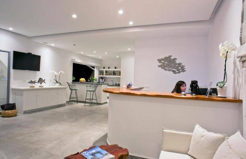 Glastros Hotel | 60 m² Hotel ∙ 4 guests