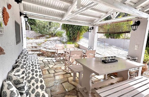 Alikias House | 60 m² House ∙ 2 bedrooms ∙ 5 guests