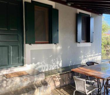 Myrina House | 60 m² House ∙ 2 bedrooms ∙ 4 guests