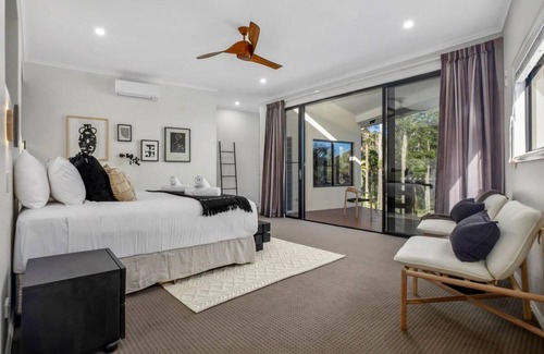 Tinbeerwah House | 600 m² House ∙ 6 bedrooms ∙ 15 guests