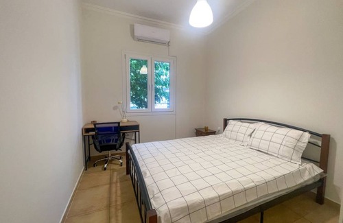 Peristeri House | 65 m² House ∙ 1 bedroom ∙ 2 guests