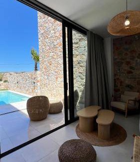 Kymi-Aliveri Resort | 65 m² Resort ∙ 2 bedrooms ∙ 6 guests