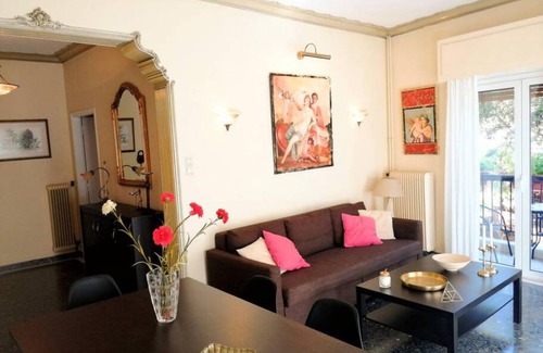 Petralona Apartment | 71 m² Apartment ∙ 2 bedrooms ∙ 6 guests