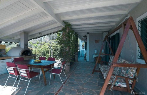Paradise Beach House | 80 m² House ∙ 2 bedrooms ∙ 5 guests