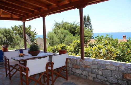 Aloizianika House | 80 m² House ∙ 2 bedrooms ∙ 4 guests