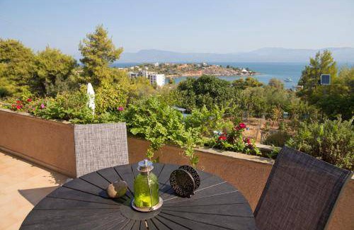 Chalcis Apartment | 90 m² Apartment ∙ 1 bedroom ∙ 6 guests