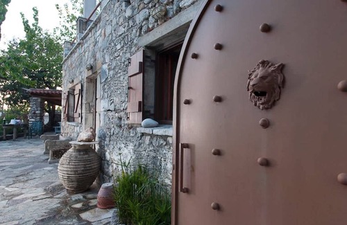 Pigadia House | 90 m² House ∙ 2 bedrooms ∙ 4 guests