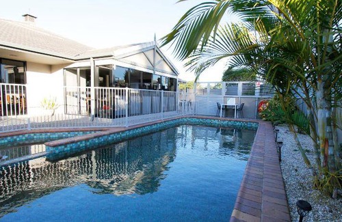 Rockhampton Hotel | 90 m² Motel ∙ 127 guests
