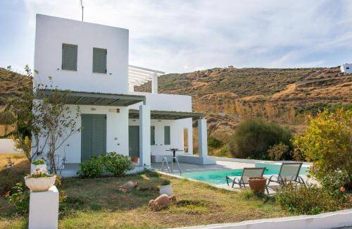 Skiros Villa | 90 m² Villa ∙ 2 bedrooms ∙ 5 guests