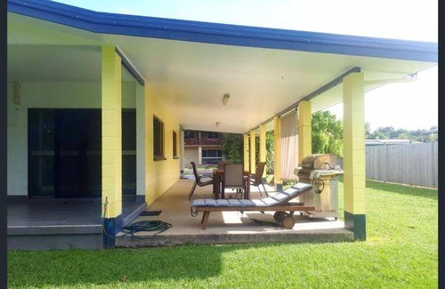 Kurrimine Beach House | 92 m² House ∙ 2 bedrooms ∙ 7 guests