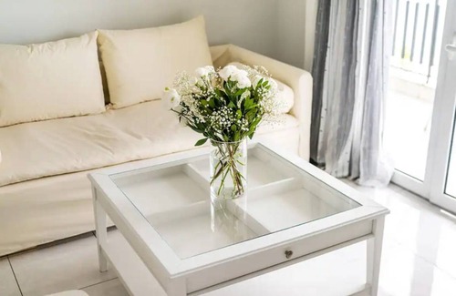 Chalcis Apartment | 95 m² Apartment ∙ 2 bedrooms ∙ 5 guests