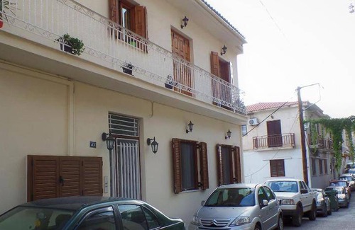 Delfoi Apartment | 95 m² Apartment ∙ 4 bedrooms ∙ 8 guests