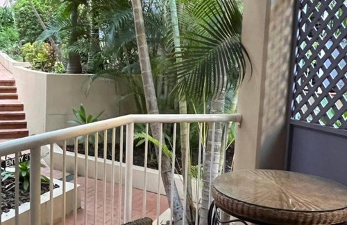 Spring Hill Apartment | 99 m² Serviced apartment ∙ 2 bedrooms ∙ 127 guests