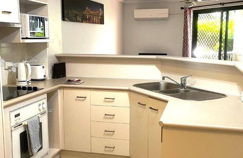 Spring Hill Apartment | 99 m² Serviced apartment ∙ 2 bedrooms ∙ 127 guests