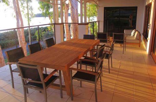 Clifton Beach House | 999 m² House ∙ 4 bedrooms ∙ 8 guests