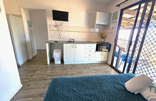 Bargara Villa | Absolute Oceanfront Tourist Park