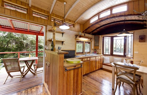 Glass House Mountains Other | Accommodation ∙ 1 bedroom ∙ 2 guests