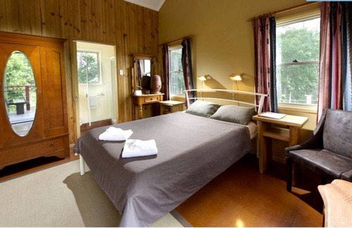 Glass House Mountains Other | Accommodation ∙ 1 bedroom ∙ 2 guests