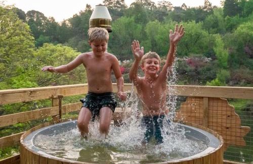 Haenertsburg Ski Chalet | AfriCamps Magoebaskloof