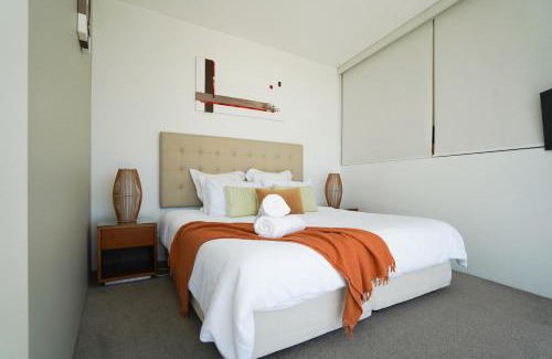 Broadbeach Apartment | Air On Broadbeach - Stunning Ocean Views!