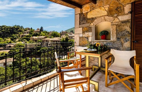 Trikolonoi Apartment | Apartment ∙ 2 bedrooms ∙ 4 guests