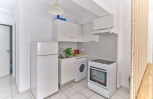 Piso Livadi House | Aphrodite | 1 Bedroom Apartment with partial Sea View and Patio, Cleopatra Homes Paros