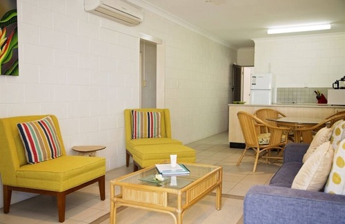 South Mission Apartment | Apollo Jewel Beachfront No 6