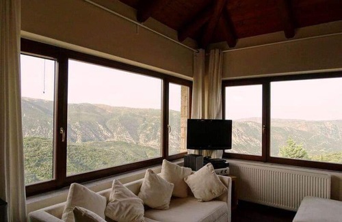 Arachova House | Araxova villa ELGREKO