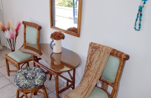 Spetses Villa | Aroura Homes 4BR Beachfront Villan