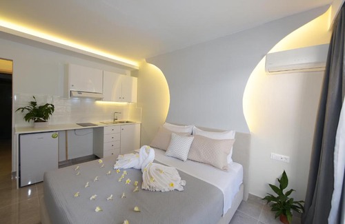 Rhodes Apartment | Astoria Studio IV, Rhodes City Center
