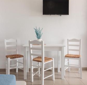 Naxos Apartment | Aurea Blu Studio 01, sun, beach and dreamlike