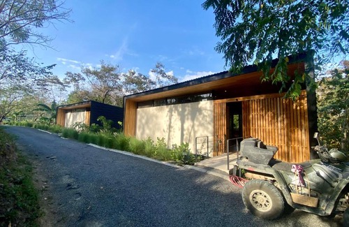 Santiago House | Ava Treetop Loft Experience