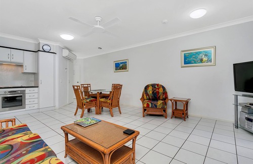 Trinity Beach Apartment | Beachfront Apartments on Trinity Beach