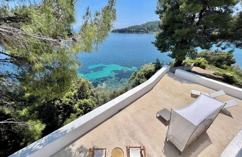 Katsarou Villa | Beachfront Greek Villa in Skiathos with Semi-Private Sandy Beach