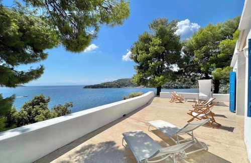 Katsarou Villa | Beachfront Greek Villa in Skiathos with Semi-Private Sandy Beach